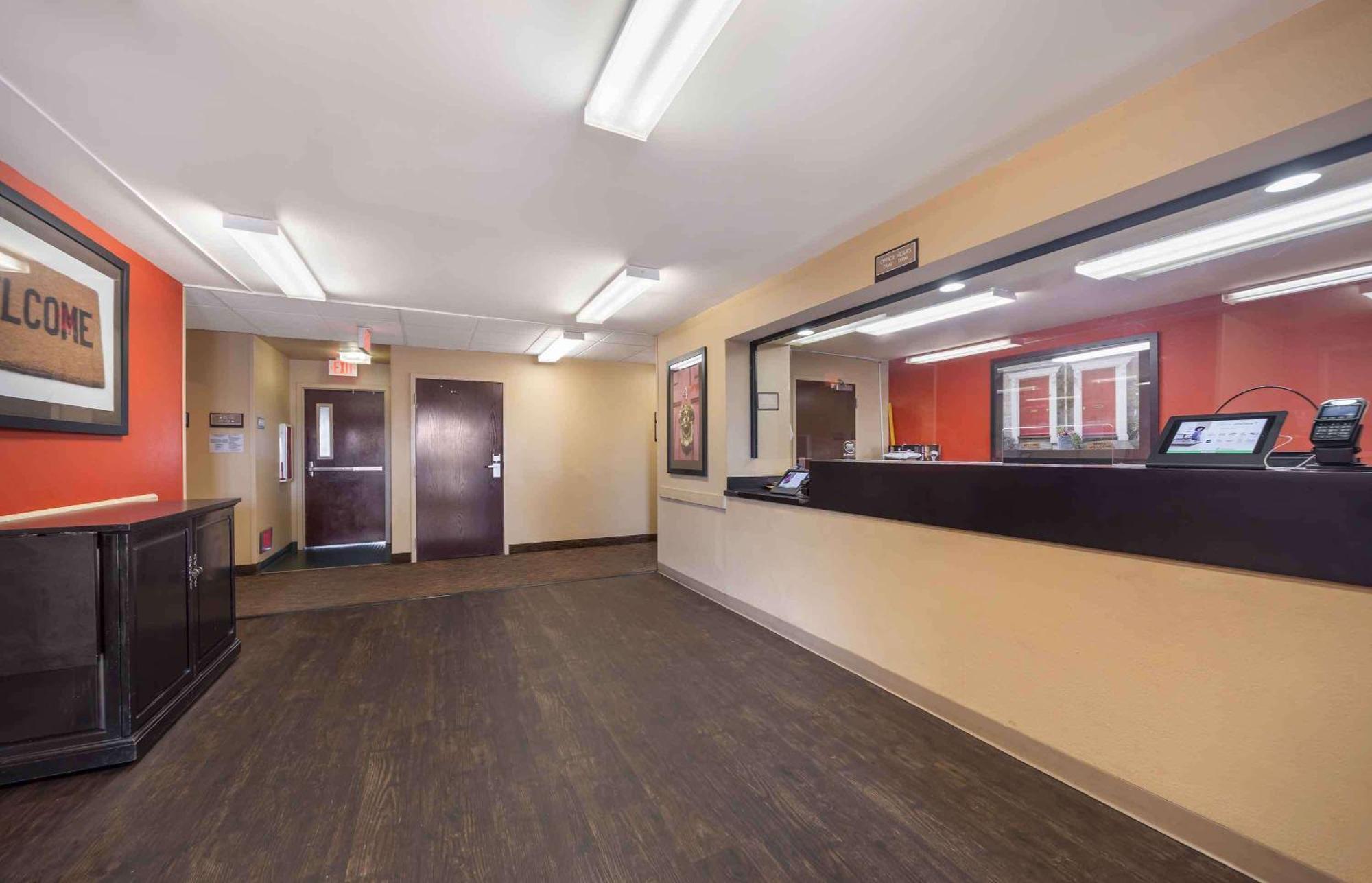 Extended Stay America Suites - Oklahoma City - Airport Exterior foto